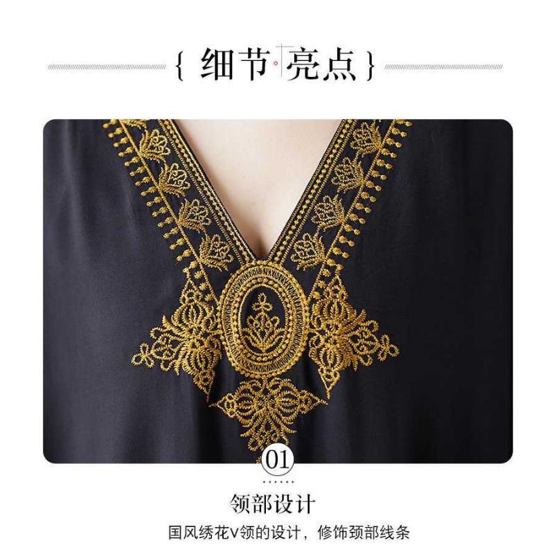 New Embroidered Solid Color Temperament Vacation Bohemian Extra Long Dresses