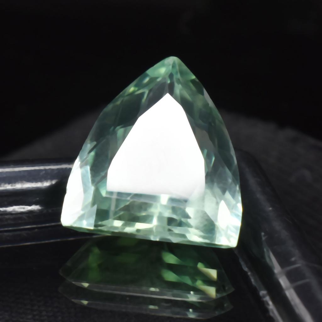 10.50 Ct Bluish Green Sapphire Natural Trillion Certified Beautiful Gemstone