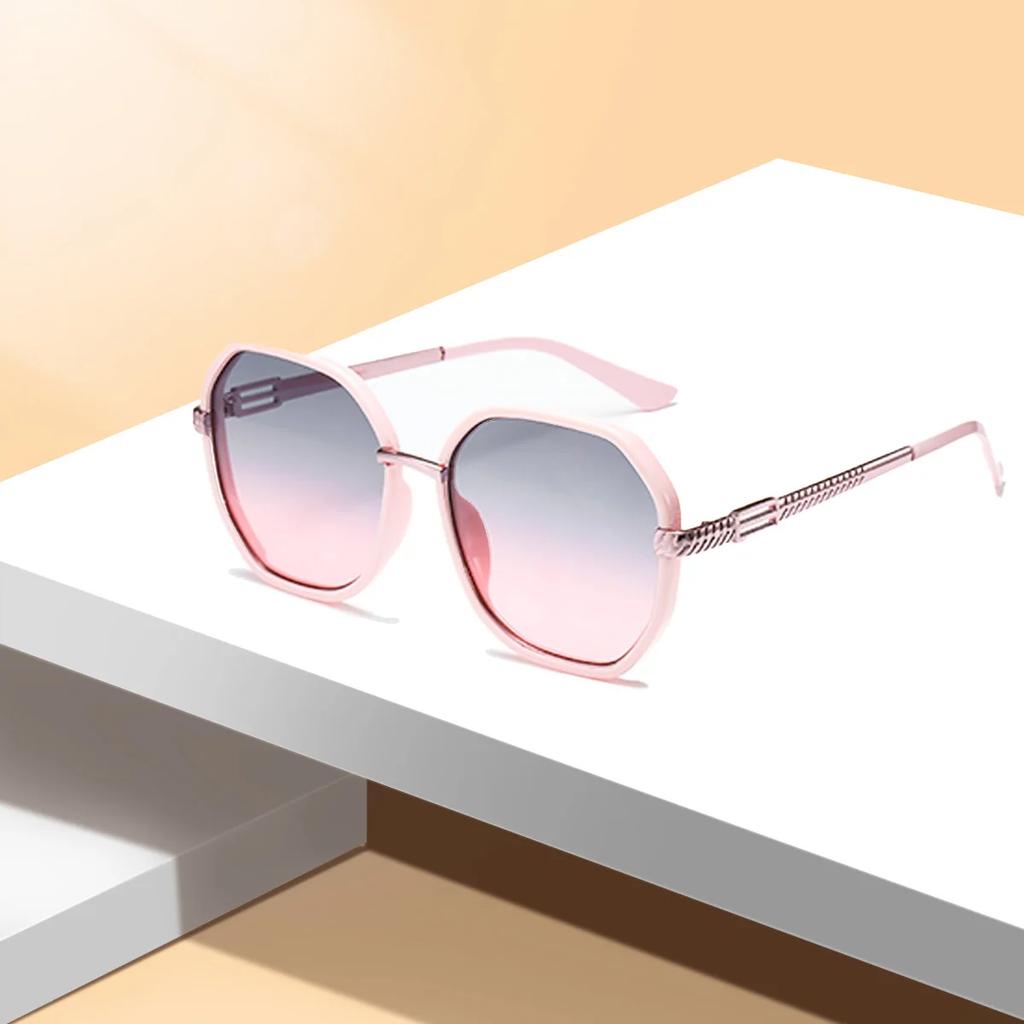 Retro Oval Metal Sunglasses for Women Men Luxury Fashion Brand UV400 Punk Unisex Stylish Shades