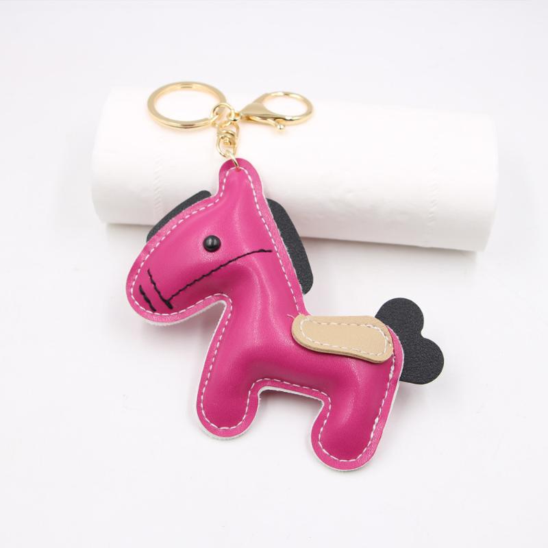 1 Piece Charm Leather Animal Keyfob Cute  Women Men'S Cartoon Horse Keychain Car Keyring Bag Pendant For Friends Gifts