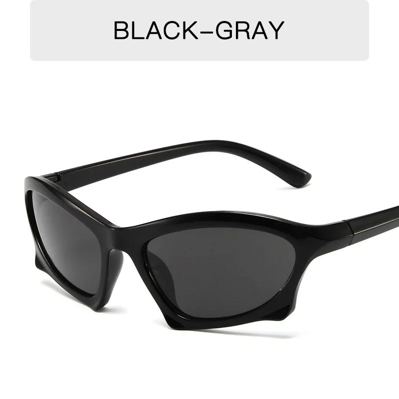 

2025New Cycling Sports Steampunk Sunglasses Women Punk Goggle Brand Designer Sun Glasses Men Silver Mirror Shades Eyewear As shown in figure