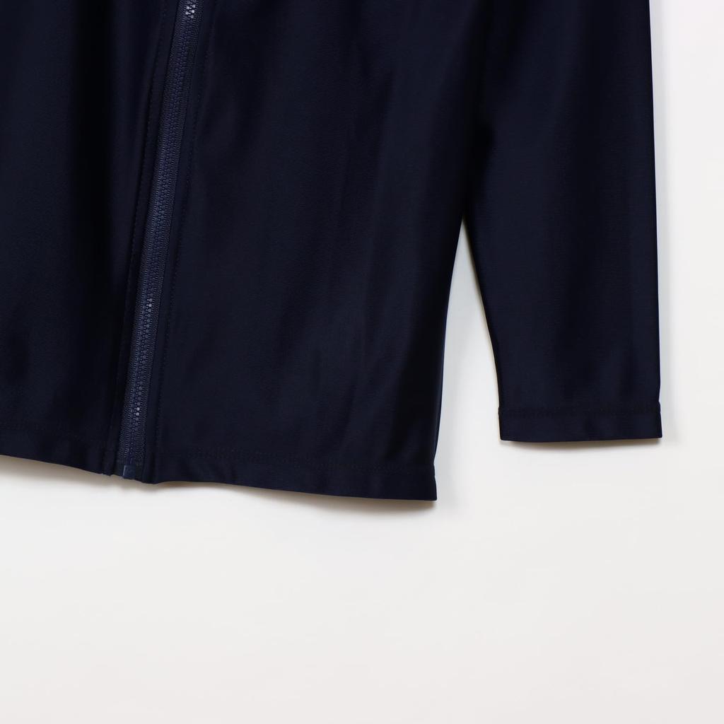 Champion Kids' Long Sleeve Rash Guard with Round Neck, UV Protection, and One-Point Logo, Basic Sports CK-ZS402-370-150