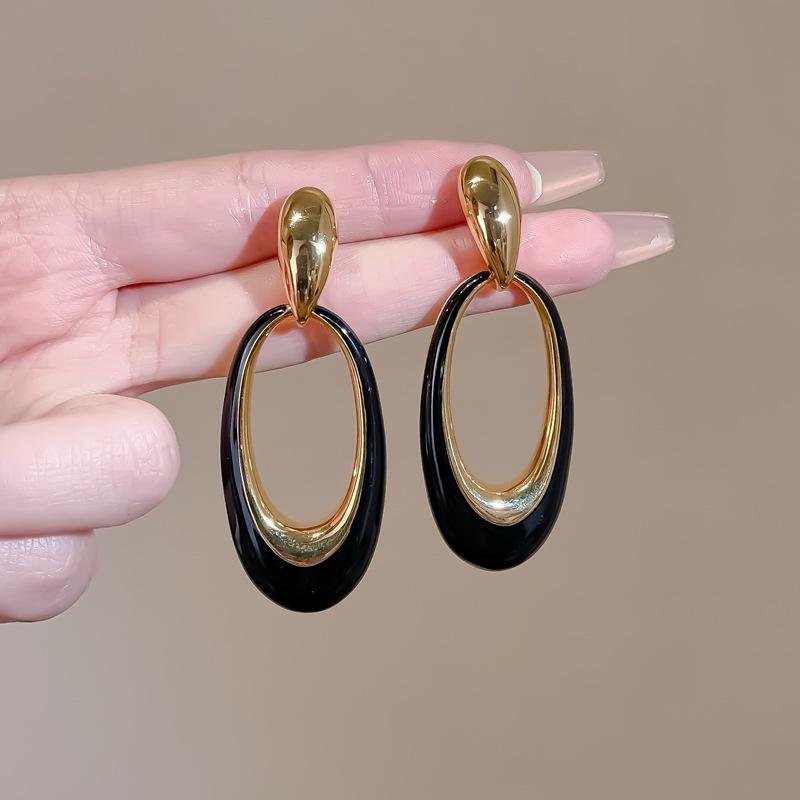 Koreanische stilvolle Quastenohrringe: Glänzend, luxuriös und figurschmeichelnd Sommer-Mode für Frauen