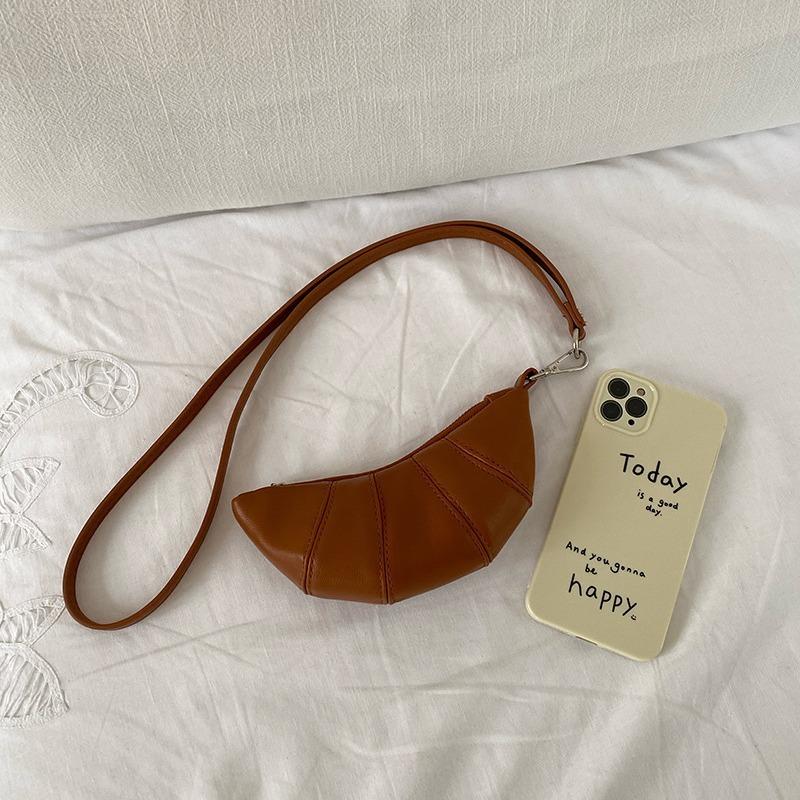 Neck Mini Change Bag Cute Croissant Bag Design Sense Niche Mini Concave Shape Crossbody Lipstick Earphone Bag