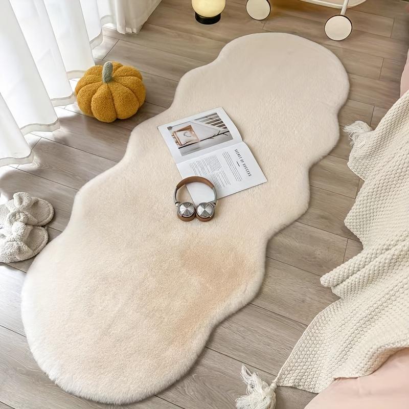 Soft White Faux Rabbit Fur Area Mat, Cozy & Comfortable for Bedroom, Office, or Living Room Decor, Cozy Home Decor | Modern Mat Design