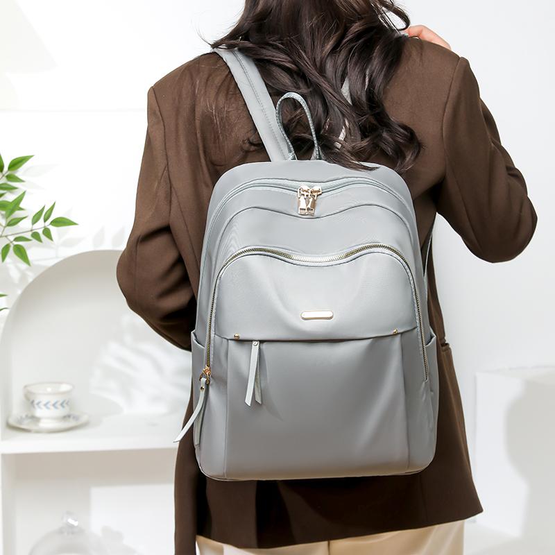 Mochila de Nylon Repelente à Água de Grande Capacidade Mochila Multifuncional Feminina