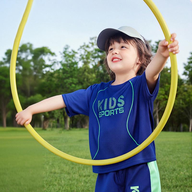 Kids' Quick-Dry Breathable Sports Set: Short Sleeve T-Shirt & Shorts for Soccer - Boys & Girls Summer Activewear