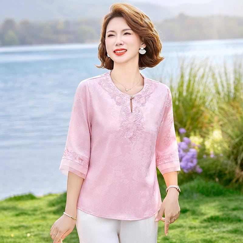 

Apricot Jacquard Crew Neck Women s Three-Quarter Sleeve Top - Spring 2026 New Chinese Style, Plus Size, Light Luxury Trendy Fashion. 4XL [Suggested 135-150 lbs] рожевий