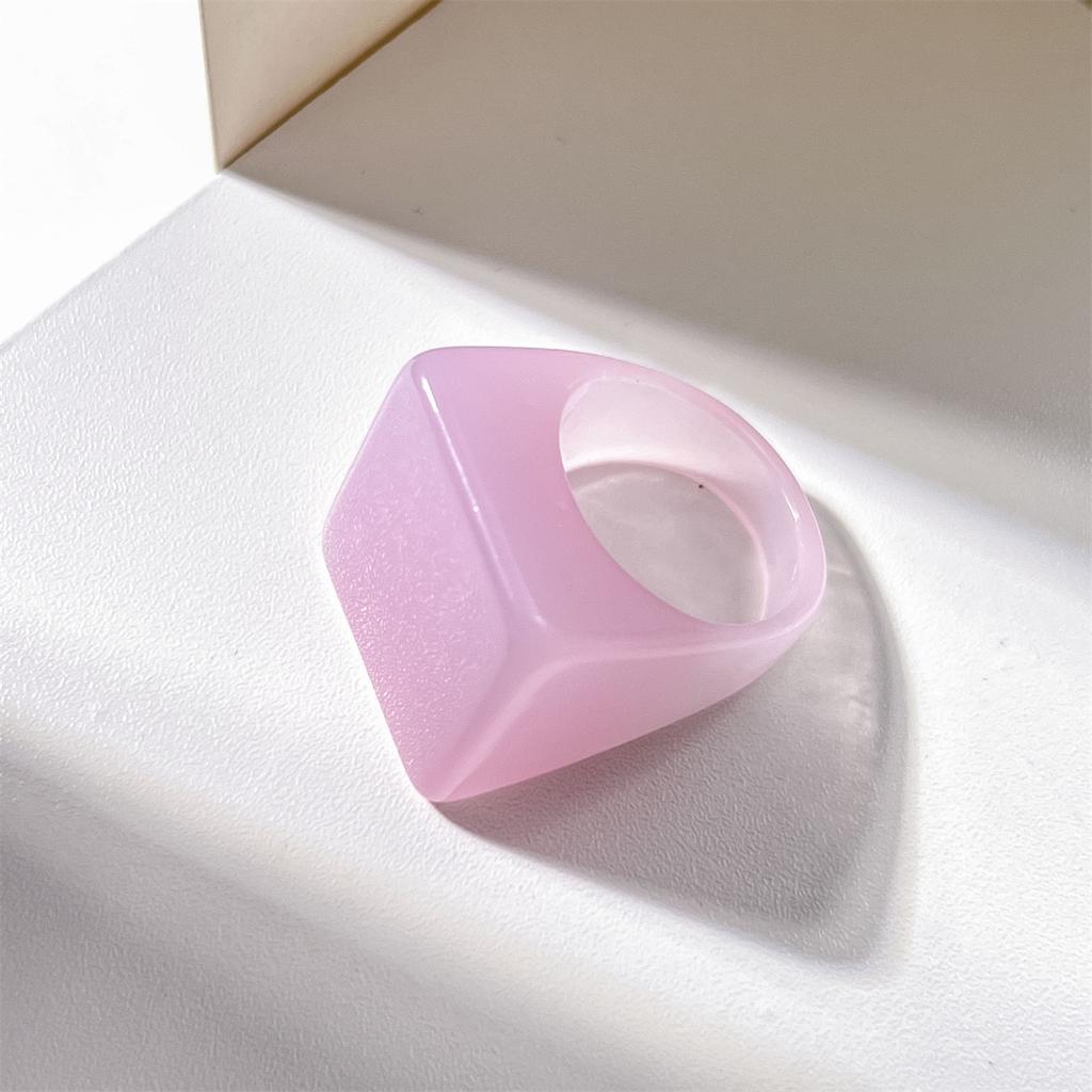 Nya Färgstarka Y2k Genomskinliga Gradient Blommande Fyrkantiga Akrylharts Ringar Set för Kvinnor Flickor Fest Smycken Hip Hop Ins Ringar