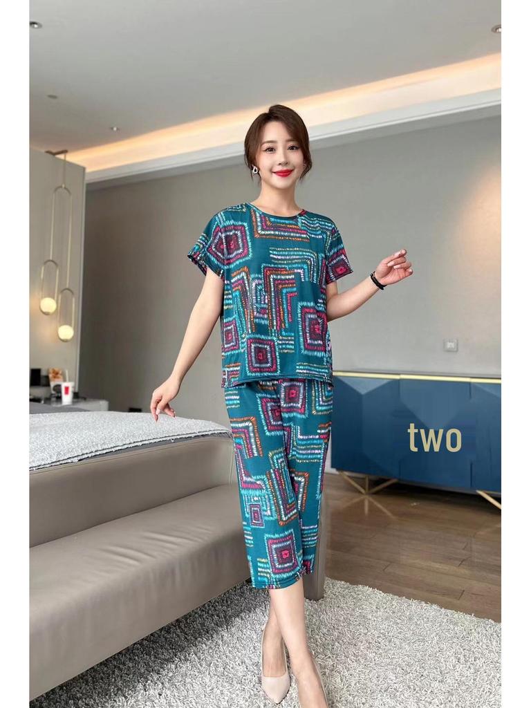 Autumn Ice Silk Two-Piece Set for Women: Loose, Elastic, Short Sleeve Homewear for Middle-Aged and Elderly