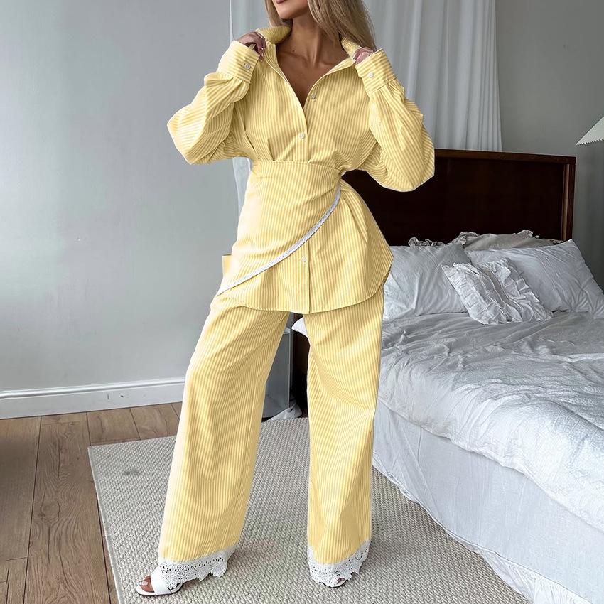 2025 Autumn Fresh Loose Lace Striped Three-Piece Set: Stylish Casual Design