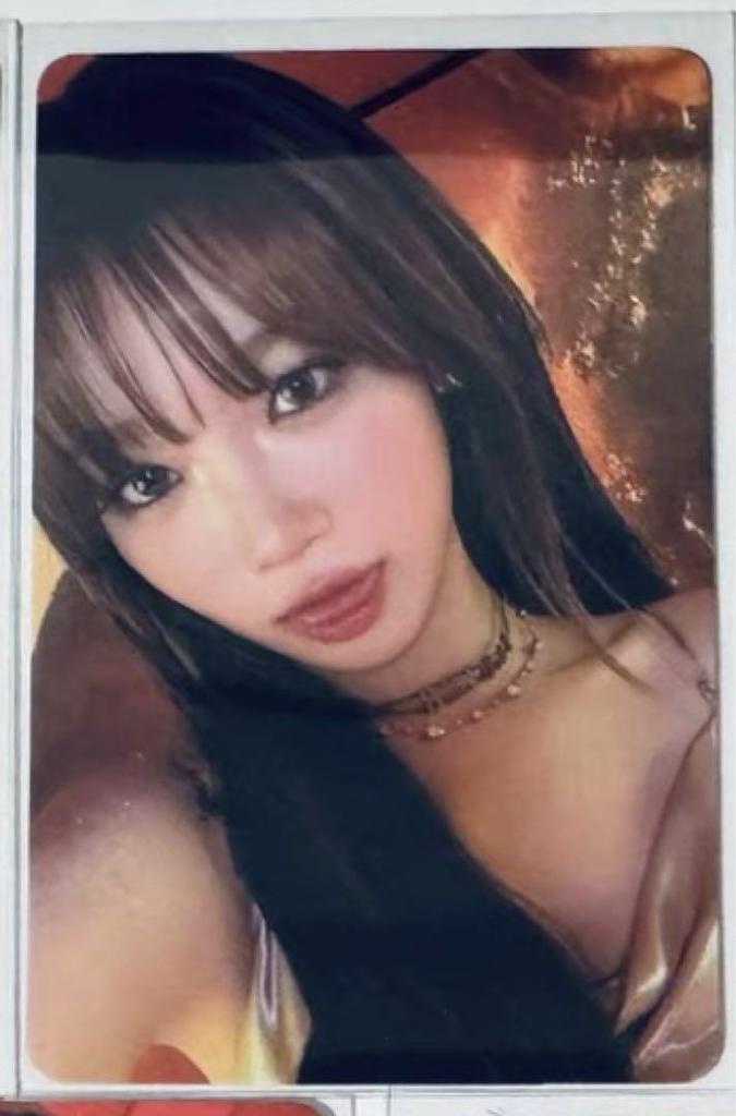[USED] Lu Seraphim HOT China Chinese Chaewon idoustage 1.0 Bonus