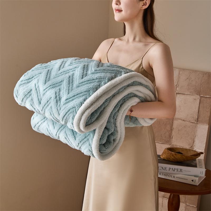 Spring Autumn Warmth Flannel Blanket Soft Comfortable Bed Blankets High Quality Keep Warm Multi-functional Sofa Blanket Shawl
