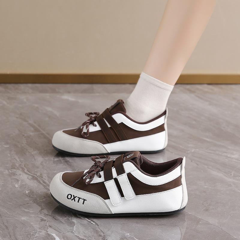Versatile sports and leisure Mary Jane single shoes 2025 autumn flat-bottomed breathable new soft-soled Velcro German training shoes women