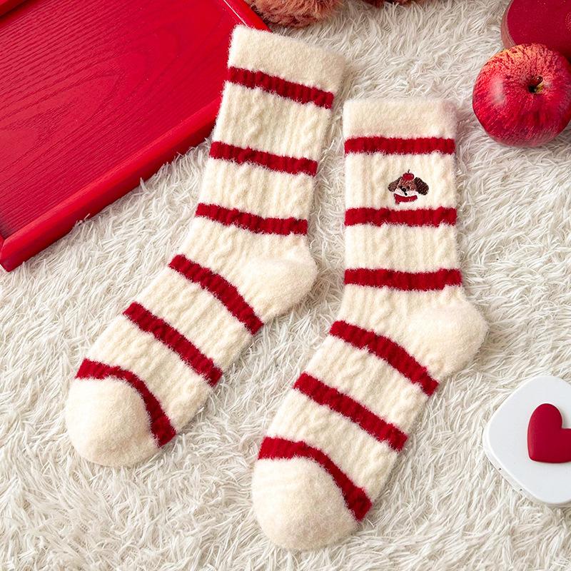Red Australian Velvet Socks Embroidery Puppy Medium Tube Socks Winter Velvet Thickened Warm Cute Home Sleeping Socks Women