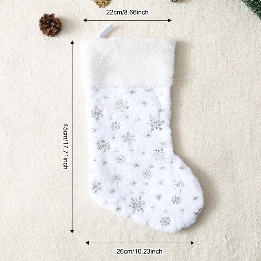 

Cute Snowflake Christmas Knitted Socks Large Capacity Embroidered Christmas Stockings Hanging Candy Bag Merry Christmas 14x16cm