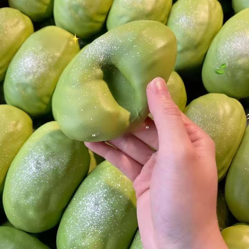 Hot Novelty Soft Simulated Muddy Succulent Peachice Bread Squeeze Release Tool Squeeze Squishy Diy Decompression Slow Rebound