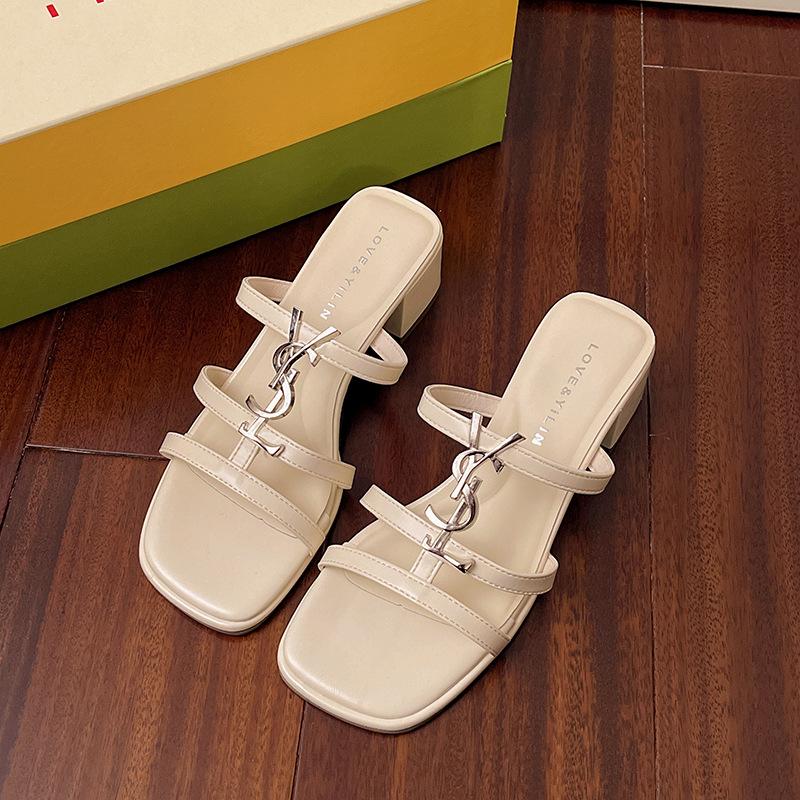 

Квадратноголовые туфли на высоком каблуке со стразами, крутые шлепанцы для женского лета 2025 года, новые шлепанцы на тонком каблуке, темпераментные полушлепанцы для улицы 40