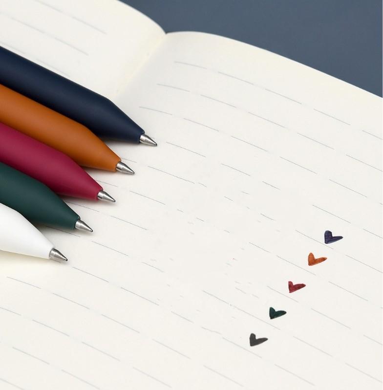 5pcs Love Gel Pens Set Alpha Heart Retro Color Ink 0.5mm Ballpoint for Writing Office School