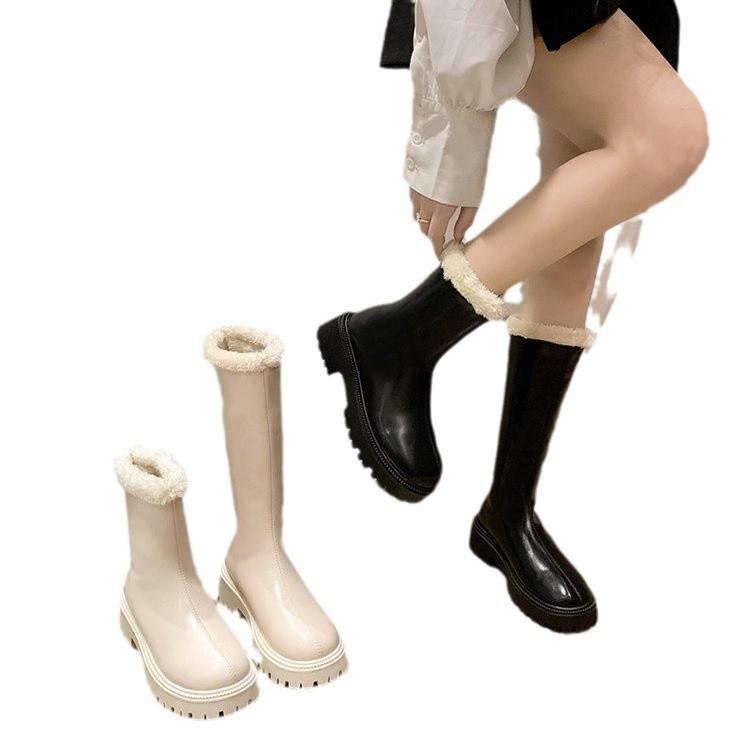 Glossy Muffins and Fashion Women's Boots, the New High Tube In Autumn and Winter, But Knee-high and Velvet Thickened Women's Boots