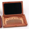 Set Durabil 2 în 1 Pieptene din Lemn cu Oglindă Lemn de Piersic Oglindă Vintage pentru Machiaj Mini Design Sculptat Oglindă de Buzunar Pliabilă Fată Doamnă