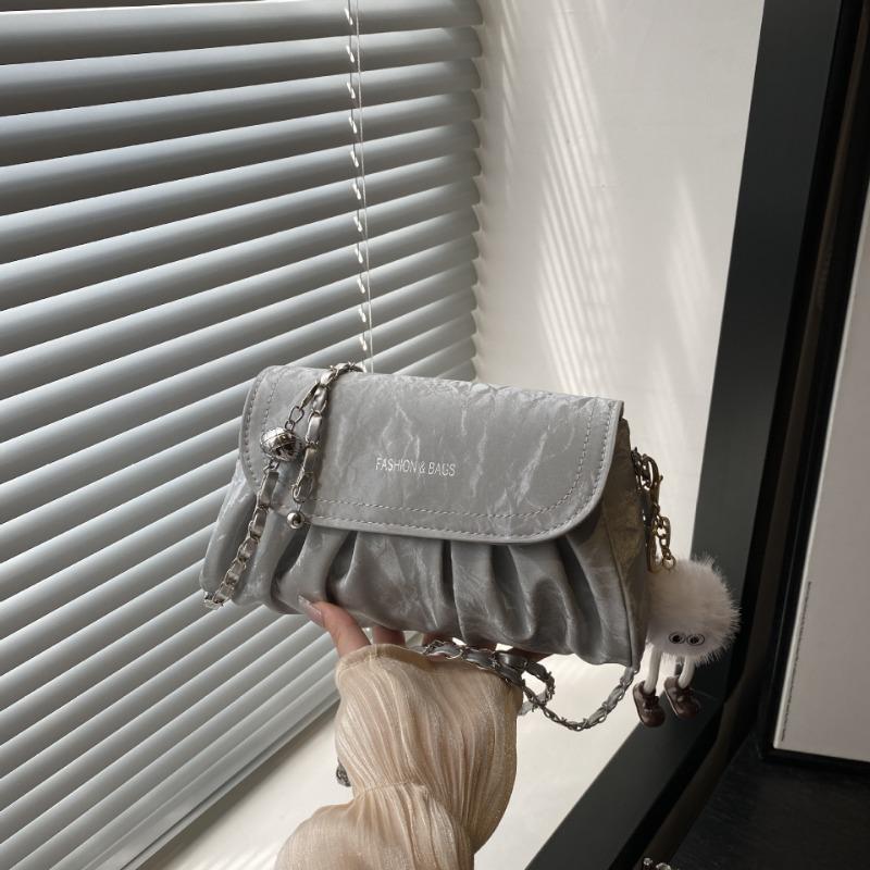 

Textured large-capacity pendant solid color new fashionable women s pleated chain single shoulder crossbody small square bag Without pendant серебряный