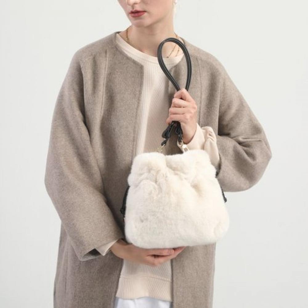 Lala Ivory Fur Pouch Bag  With Wool Gloves   Lala2f141 