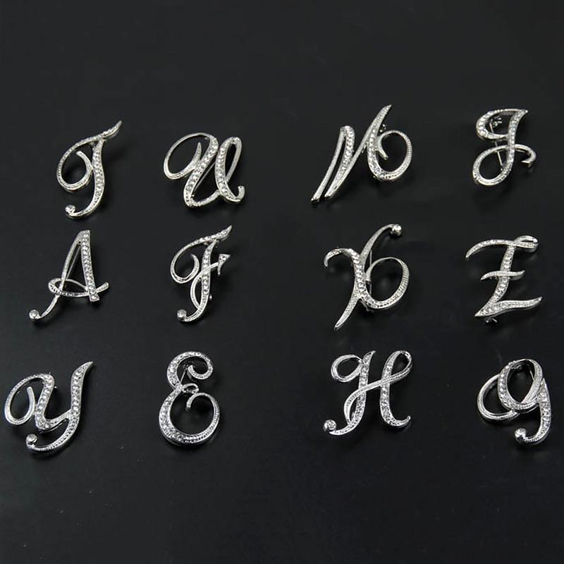 1PC 26 Letters Classic Charm Women Brooch Accessories Rhinestone Jewelry Clothing Decoration Crystal Pins Temperament