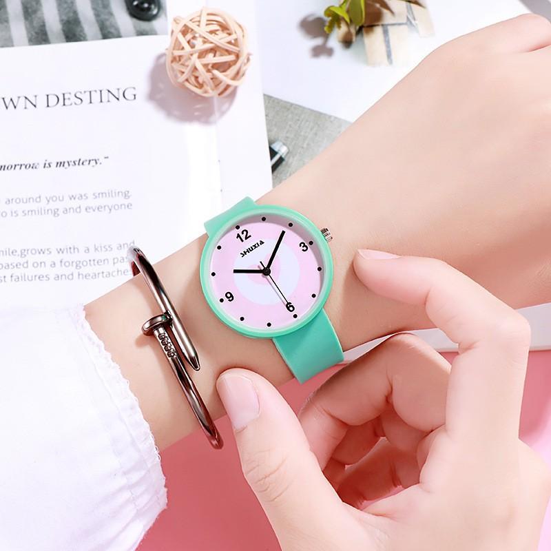 College Style Simple Candy Exam Watch High-Value Fresh Girlfriend Student Watch Versatile Silicone Watch