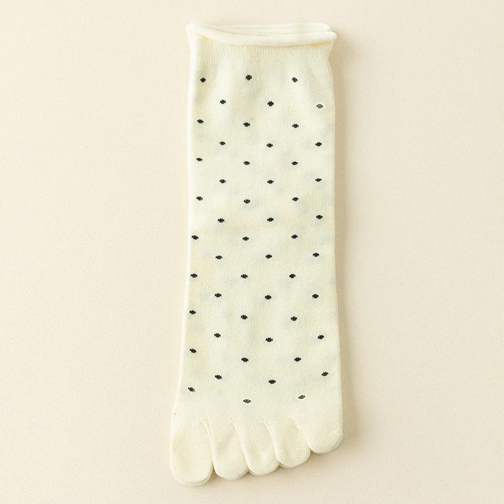 3 Pairs Toe Socks Women Middle Tube Five Finger Socks Cute Dots High Quality Cotton Crew Socks with Separate Fingers