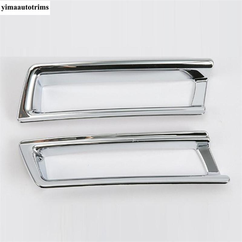 Rear Trunk Tail Lights Fog Lamp Decor Cover Trim For Nissan Kicks 2016 2017 2018   Car ABS Chrome Exterior Accessories