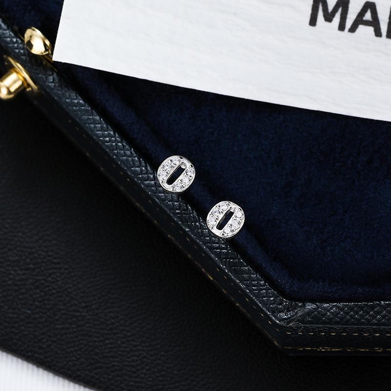 

Серьги Banyan Tree S925 Silver с персонализированными буквами и бриллиантами — одиночные серьги-гвоздики в форме косточки для ушей для мужчин и женщин ES2395-O платиновый