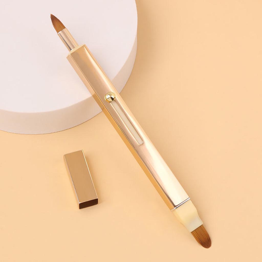 Portable Double-Ended Retractable Lip Brush with Lid | Lipstick & Lip Liner Brush | Beginner-Friendly Makeup Tool