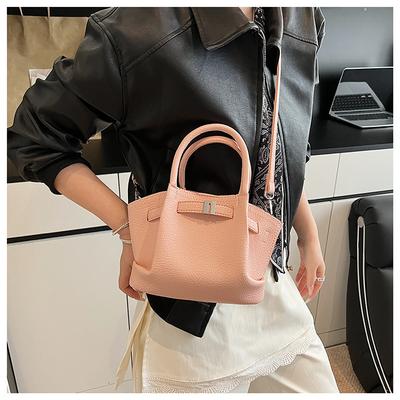 High-value Hand-carried Fashionable Bucket Bag 2025 Spring New Casual Simple Shoulder Bag Messenger Bag
