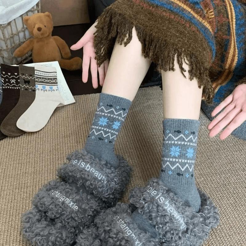 Female Autumn and Winter Warm and Thick New Style All Build National Wind Tube Pile Socks