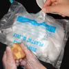 500-100Pcs Disposable Gloves Clear Anti-Slip Design Food Catering Baking Beauty and Hairdressing Transparent Gloves Wholesale