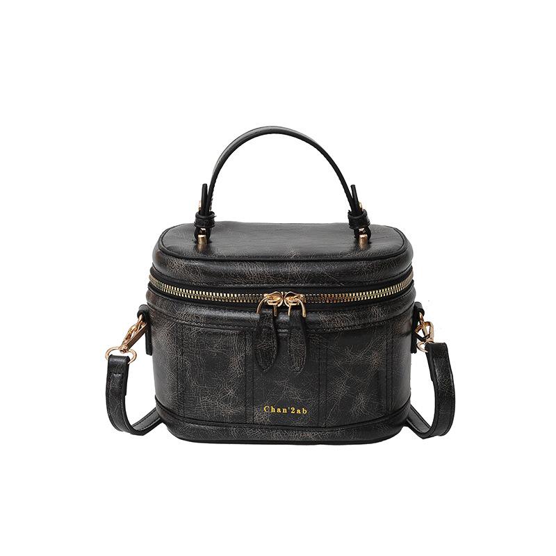 2025 Trend Simple Fashion Retro Maillard Hand Carry Box Bag Versatile Commuter Premium Messenger Women's Bag