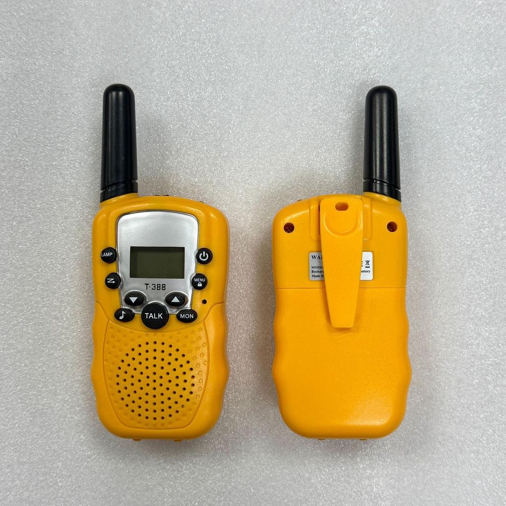 2 szt./zestaw Mini Walkie Talkie Zabawka dla dzieci Zasięg 3 mile Odbiornik dwukierunkowy Zabawka elektroniczna Radio LCD Latarka Prezent dla dzieci