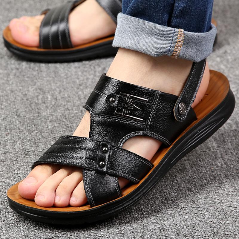 Sandals men's summer 2025 leather casual beach shoes men's outer wear middle-aged and elderly dual-purpose slippers men's non-slip