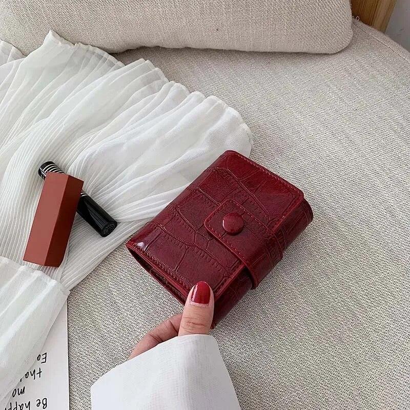 

Модные мини-сумки на плечо для хранения, косметички из искусственной кожи, новинка 2024 года, портативные сумки через плечо для маленьких девочек, косметичка для губной помады красный