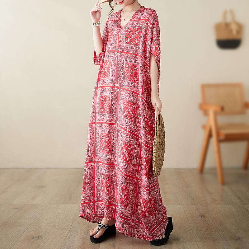 Real shot, spring and summer V-neck thin cotton and linen large size loose literary holiday wind beach skirt retro long robe
