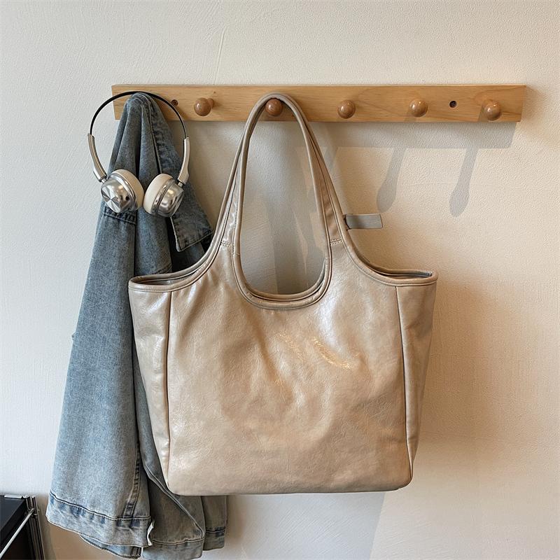 Large Capacity Commuter Tote Bag Women's Underarm Bag Shoulder Handbag