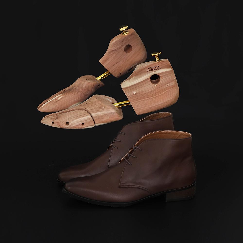 Atelier De Cordonnier 1918 Zedernholz Schuhspanner für Stiefel