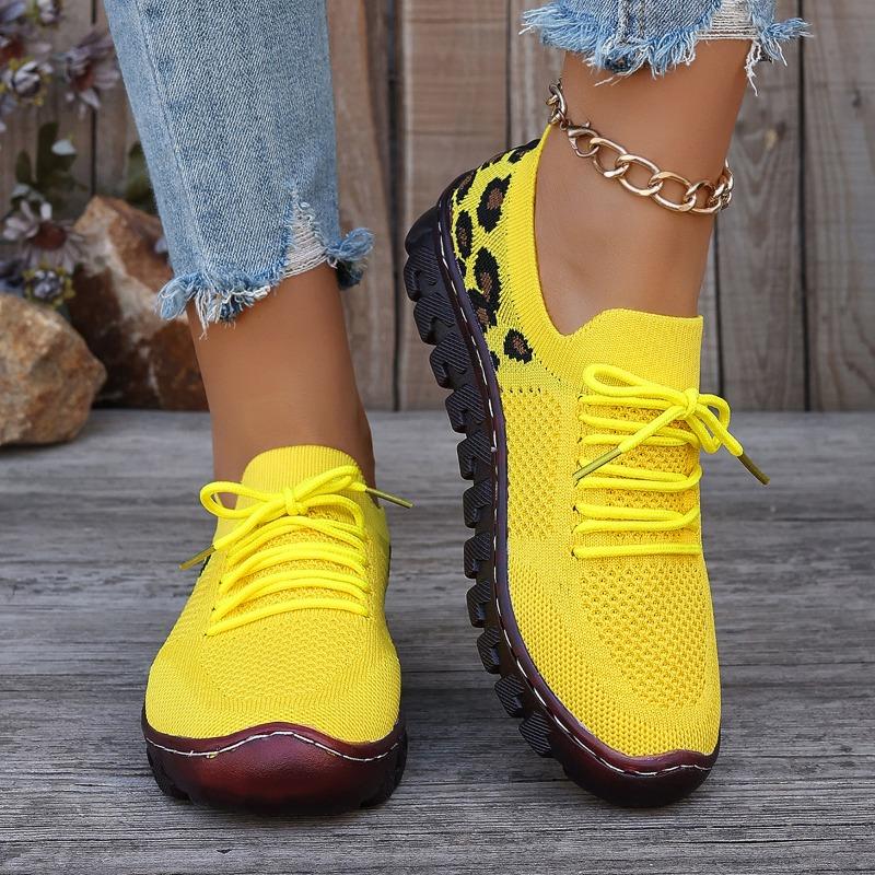 Fashion Women's Sports Shoes 2024 Spring Fashionable and Comfortable Round Toe Mesh Breathable Casual Women's Running Shoes Large Size