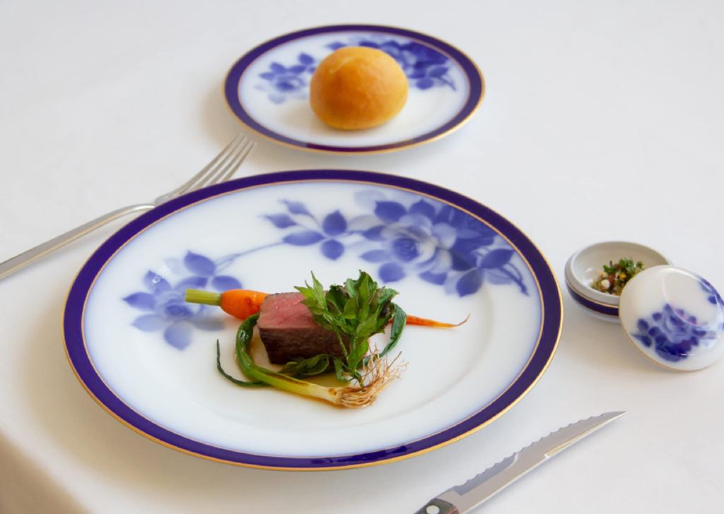 Okura Pottery 100th Anniversary Blue Rose 17cm Bread Plate, Made in Japan, 4h/8011-r