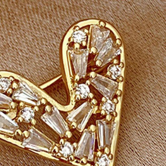 Women Brooch Hollow Out Heart Shape Rhinestone Anti-slip Wear-resistant Coat Collar Hat Scarf Decoration Clothes Pin Garment Jewelry