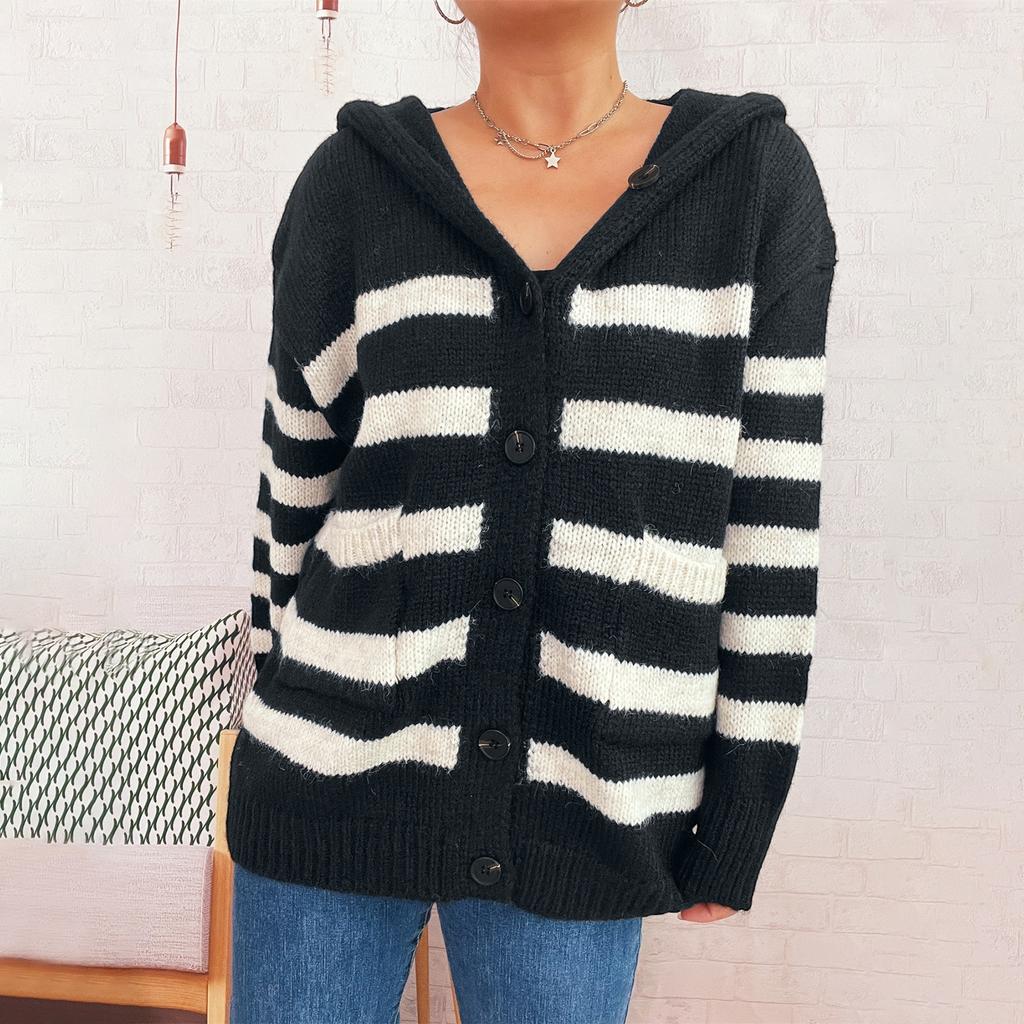 Women's Fashionable Casual Loose Fitting Plus Large Cap Knitted Sweater Single Breasted Long Sleeved Knitted Cardigan Sweater Jacket