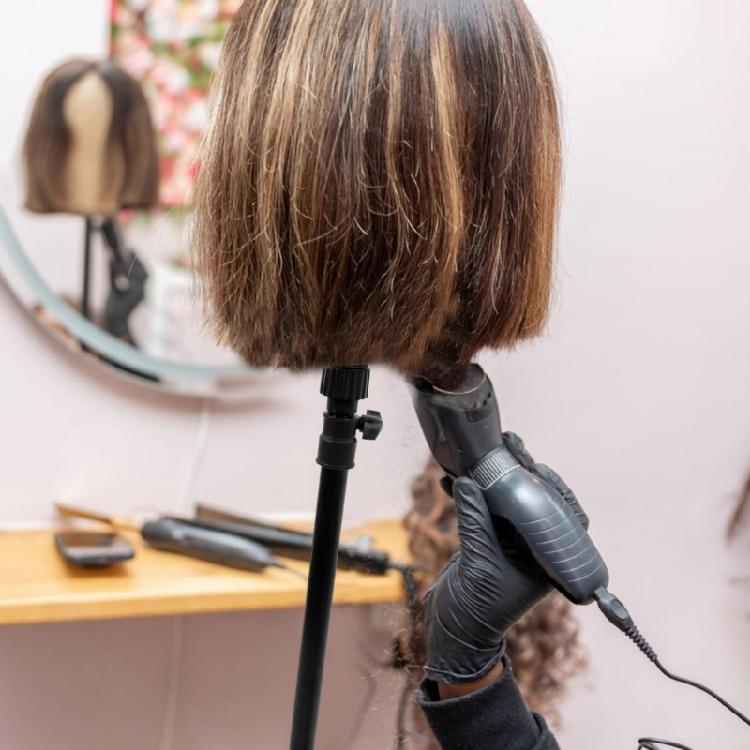 Salon Adjustable Height Wig Holder Stand With NonSlip Tripod Base For Precise Haircutting Practice Foldable Rustproof