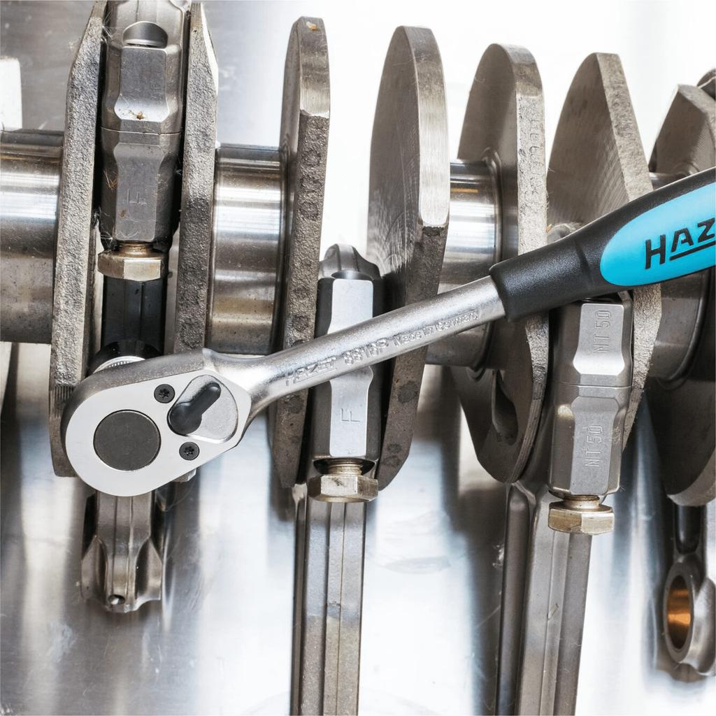 HAZET 8816P Reversible Ratchet Socket Wrench with 2K Ratchet Chrome Vanadium 199mm Overall 264g Automotive Maintenance Made in Germany Imported to