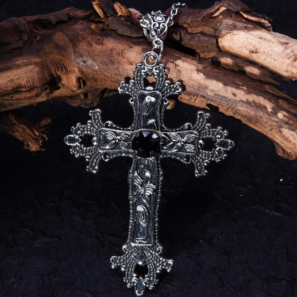 1011 New Vintage Gothic Punk Style Inlaid Jewel Cross Pendant Necklace Long Earring Clip